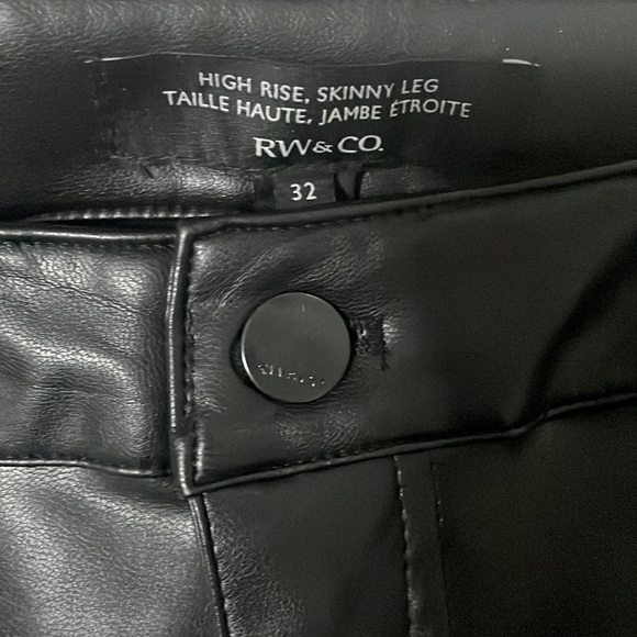 RW&CO Faux Leather High-Rise Slim Fit Pant 32 - Picture 4 of 6